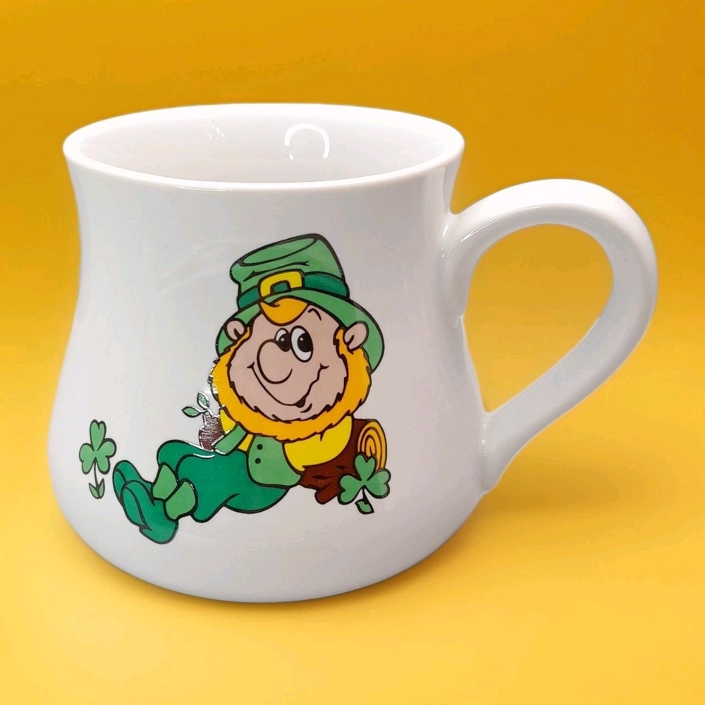 Vintage‎ Russ Leprechaun Coffee Mug Kiss Me I'm Irish St Patricks Day Cup